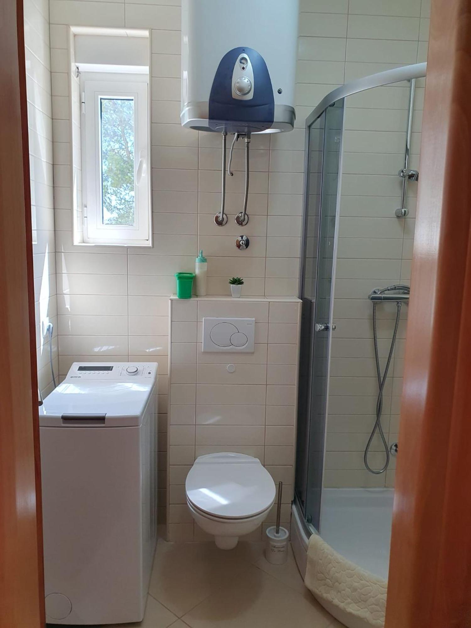 Inas Place Baška Voda Exteriör bild